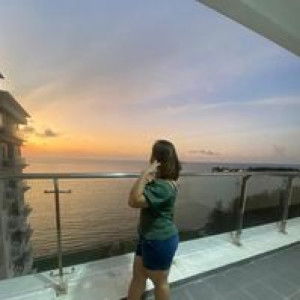 Madelin Deely profile icon