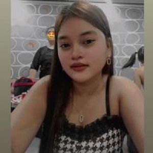 Daniela Escatron Dolorito profile icon