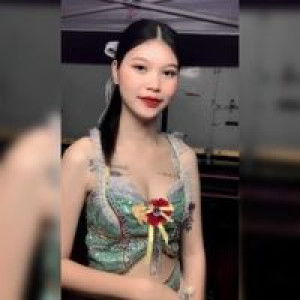 ใบ ตูนน. profile icon