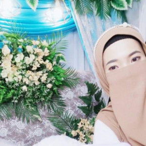 Anita Sari profile icon