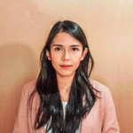 adrienne claresta profile icon