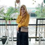 Yola Rovita profile icon