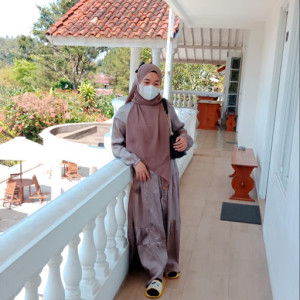 Lia Kurniawati profile icon