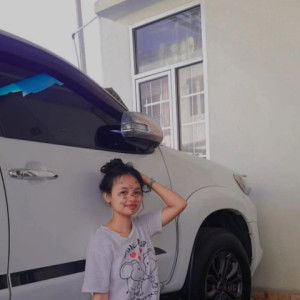 Ayu Juliyanti profile icon