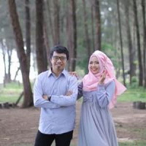 Nini Marina profile icon