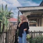 Putri Ulandari profile icon