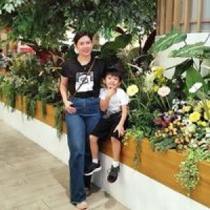 Mar Lyn profile icon