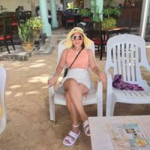 Lourdes Solis profile icon