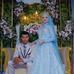 Titiw Amalia profile icon