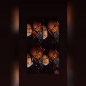 Yunii Hartinii profile icon