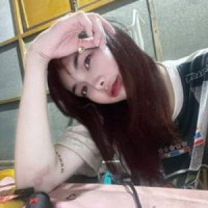 Phet Ploy profile icon