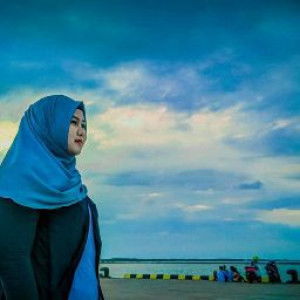 Desi Yuliyani profile icon