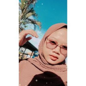 Leonieta Ajeng Adelina profile icon