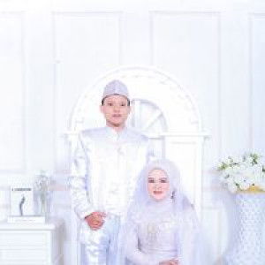 Sri Lestari profile icon