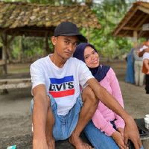 Rezza Vera Atika profile icon