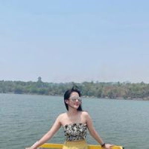 Paweena Srichan profile icon