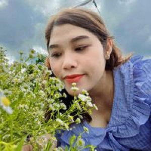 Tan Thanya profile icon