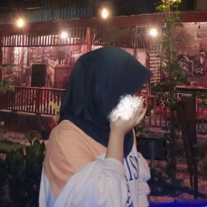 Devina Putri Rahmawati profile icon