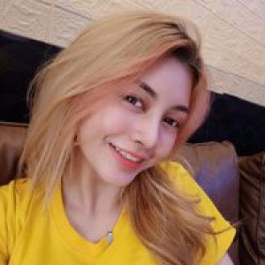 Lovely Rich profile icon