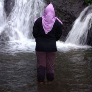 Ratna Kumala profile icon