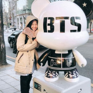 ayu dwi lestari profile icon