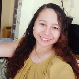 Raquel Apolinar profile icon