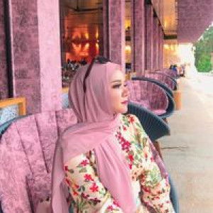 Linda Safar profile icon