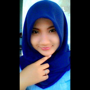 tri yulianingsih profile icon