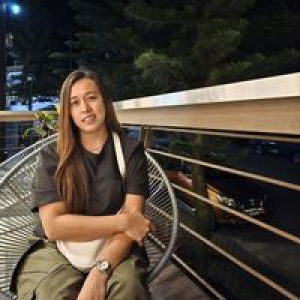 Aiza Estrella profile icon