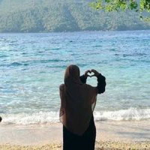 Rhany Haryati profile icon