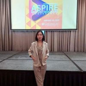 Tootsie Lorayna profile icon