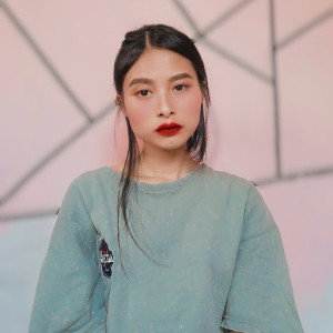 Jewel Rose Caliva profile icon