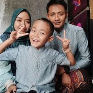 Royani Sintia profile icon