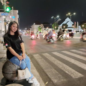 Niya Ahustahnatun profile icon