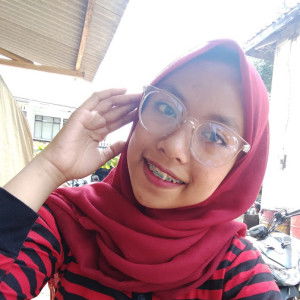 Santi Permatasari profile icon