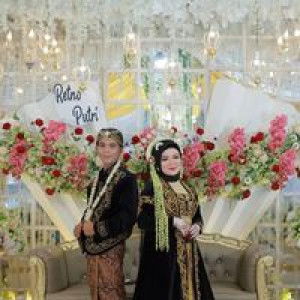 Putri Wulandari profile icon