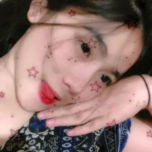 Dewina Anggraini profile icon