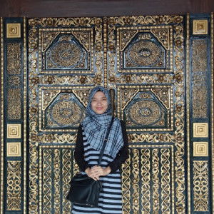 Hajar Farhana profile icon