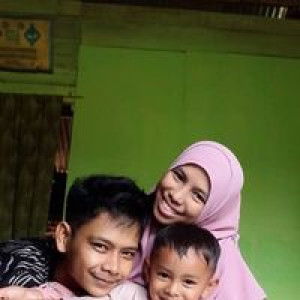 Eka Ibu Fikri & Syahna profile icon