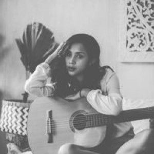 Esti Tewernussa profile icon