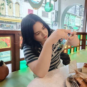 M_I N_D profile icon