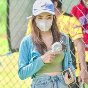 Nick Sarikarn profile icon