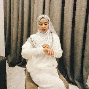 Nur Shahira profile icon