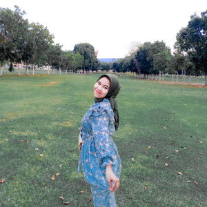 lilis sasmita profile icon