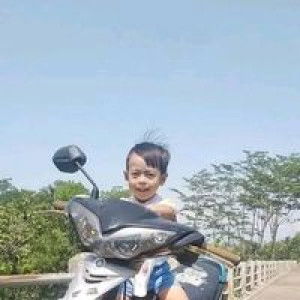 Agung Gem Bell profile icon