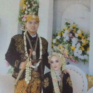 Cin Cin Cintya profile icon