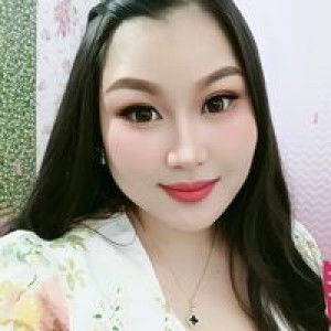 Aphinya Sarasuk profile icon