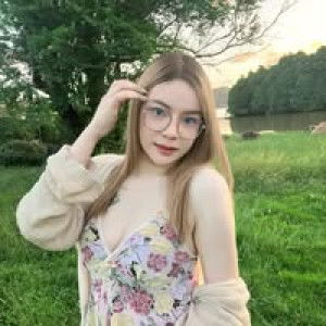 Mewz Natthiya profile icon