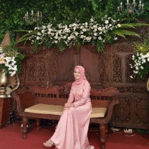 Awal Fitrianingrum profile icon