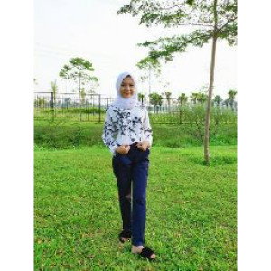 Fitri Ani profile icon